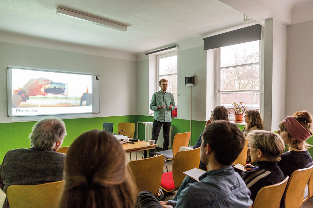 Tipps und Tricks von Theo Haustein von der Hamburg Kreativ Gesellschaft, Foto: Miguel Ferraz